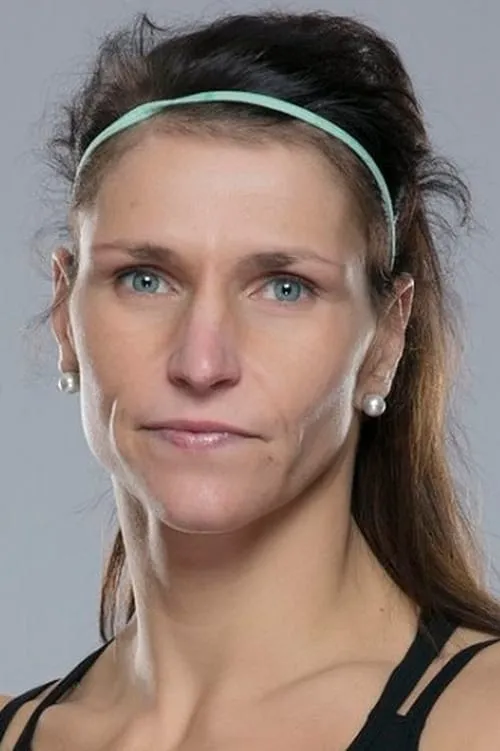 Khalid Taha ha trabajado con Stephanie Egger en 1 ocasiones