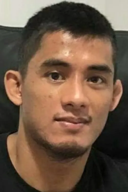 Yusup Saadulaev ha trabajado con Stephen Loman en 1 ocasiones