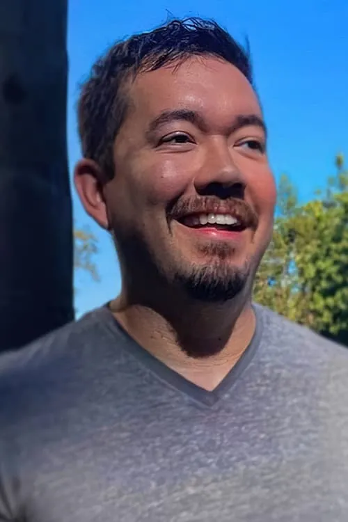 Stephen Matzke interpretando a Danny