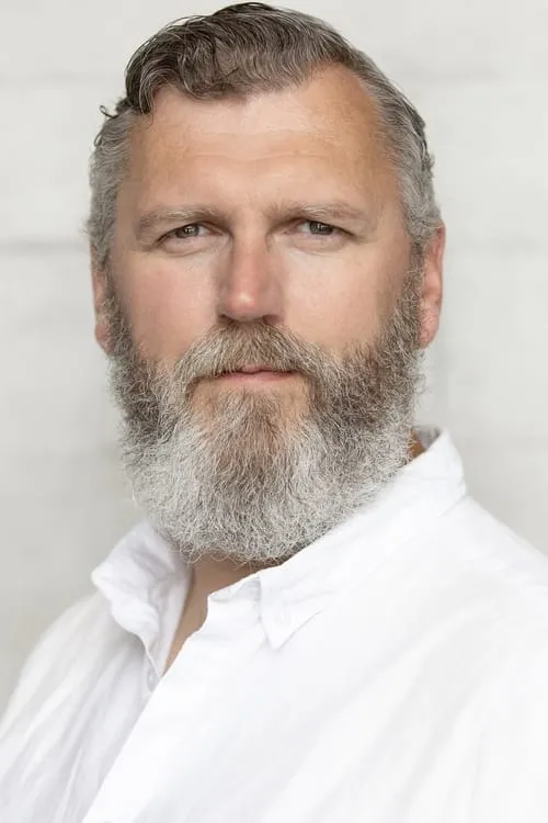 Mark Fletcher ha trabajado con Stephen Oswald en 1 ocasiones