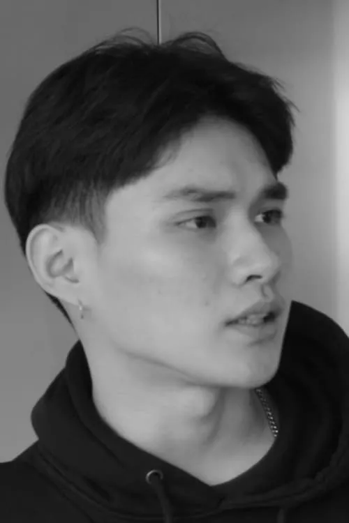 Stephen R. Wongso interpretando a