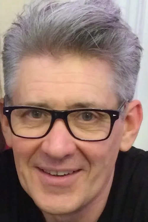 Steve Delaney — personaje: Count Arthur Strong