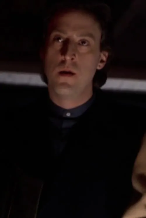 David A. Sutton ha trabajado con Steve Mousseau en 1 ocasiones