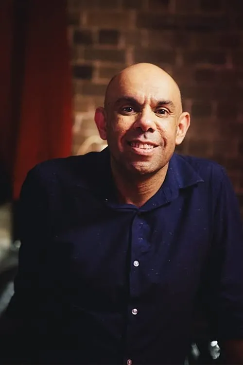 Elaine Crombie ha trabajado con Steven Oliver en 1 ocasiones