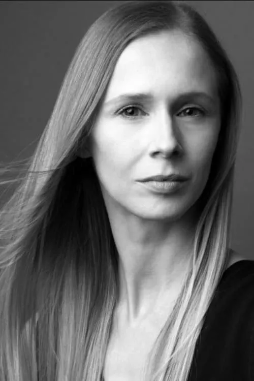 Stina Quagebeur interpretando a Doctor