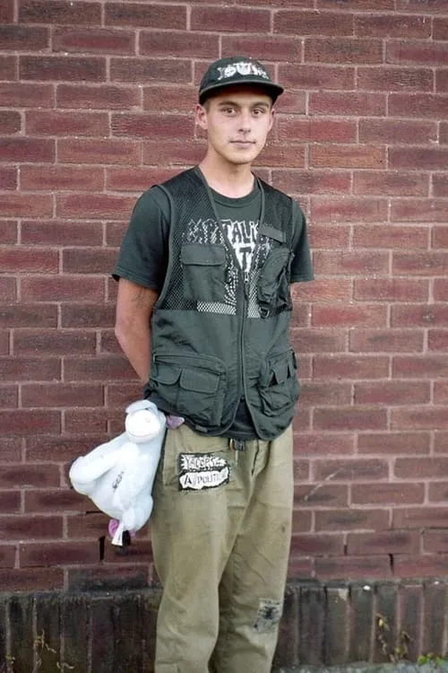 Genesis Evans ha trabajado con Stuart Kirst en 3 ocasiones