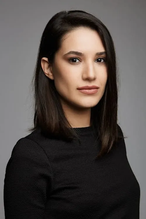 Sude Oduncu en su biografía y filmografía