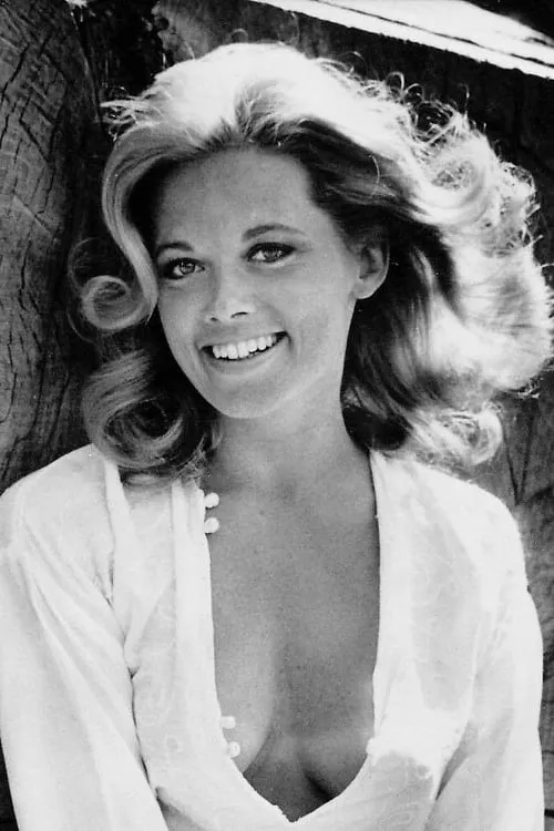 Robin Askwith ha trabajado con Sue Longhurst en 3 ocasiones