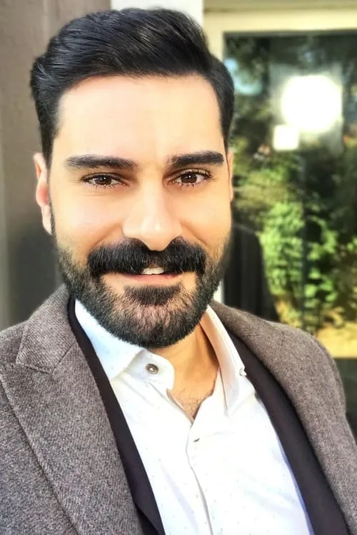 Süleyman Felek en su biografía y filmografía