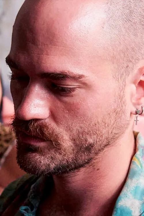 Kay Garnellen ha trabajado con Sultan of Filth en 2 ocasiones