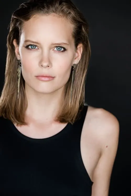 Emily Joy Conly ha trabajado con Summer Mastain en 1 ocasiones