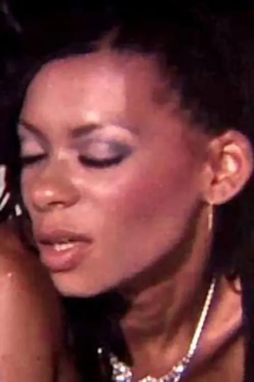 Todd Pembrooke ha trabajado con Sunshine en 1 ocasiones