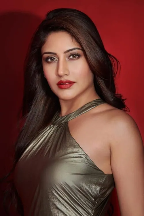 Surbhi Chandna en su biografía y filmografía
