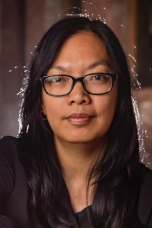 Danielle Carter ha trabajado con Susie Ibarra en 1 ocasiones