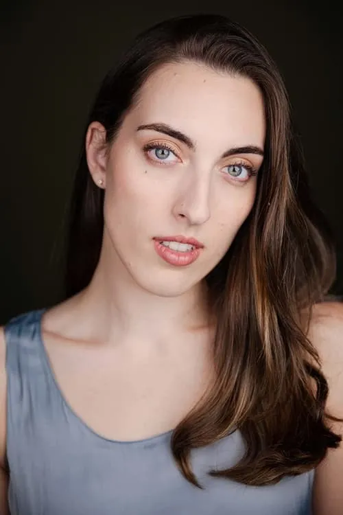 Stephanie Kutty ha trabajado con Suzanna Crismani en 1 ocasiones