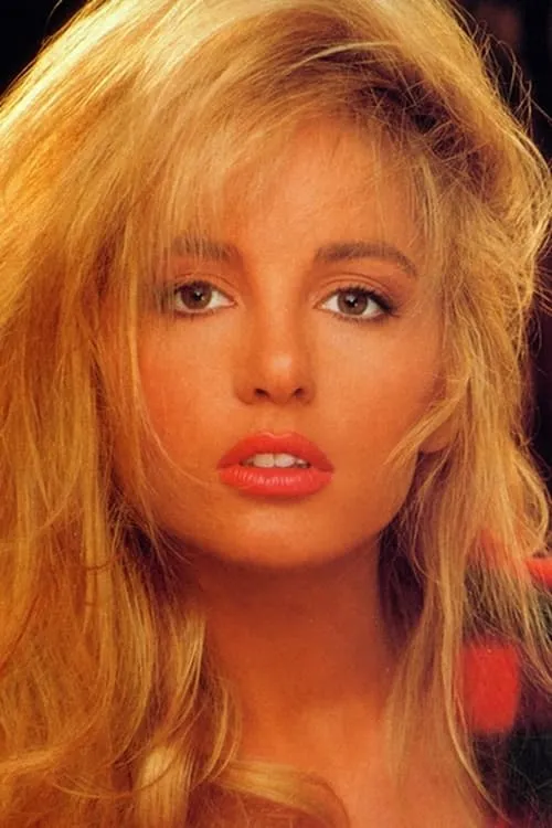 Rudy Negrete ha trabajado con Suzi Simpson en 1 ocasiones