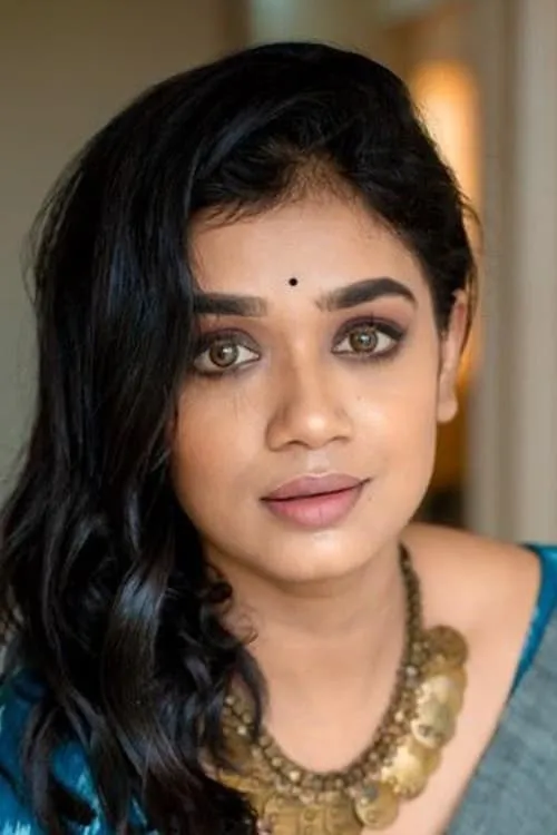 Vinoth Kishan ha trabajado con Swayam Siddha en 2 ocasiones