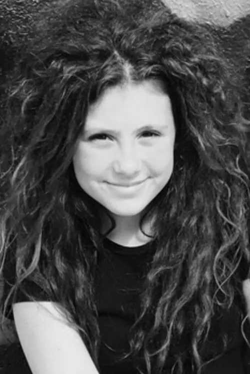 Sacha Brie ha trabajado con Sybèle Blanchette en 1 ocasiones