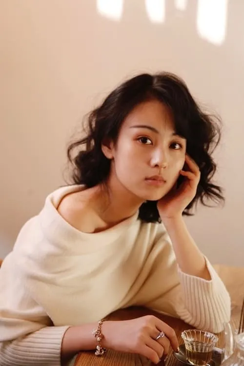 Tai Yawen — personaje: Tian Si Si