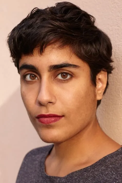 Julius Gause ha trabajado con Tala Al Deen en 1 ocasiones