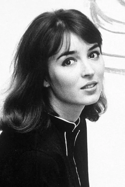 Talitha Pol interpretando a Claudine