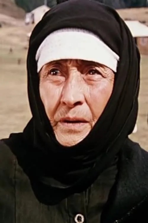 Tsitsino Tsitsishvili ha trabajado con Tamari Tvaliashvili en 1 ocasiones