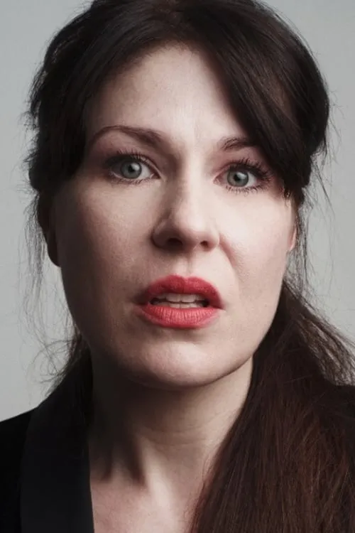 Tamsin Carroll — personaje: Nacelle Reilly