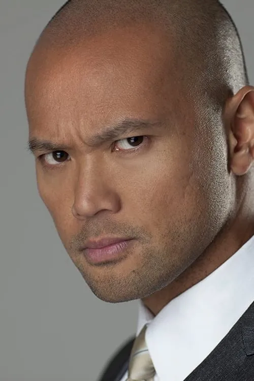 Tang Nguyen en su biografía y filmografía