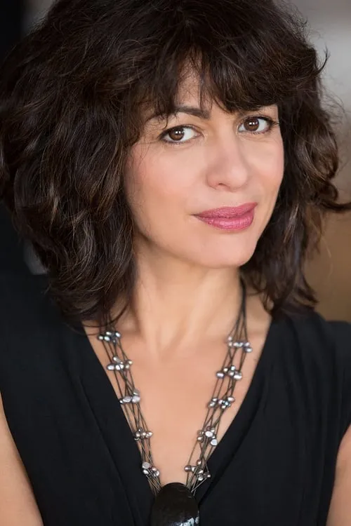 Sylvain G. Bissonnette ha trabajado con Tania Kontoyanni en 1 ocasiones