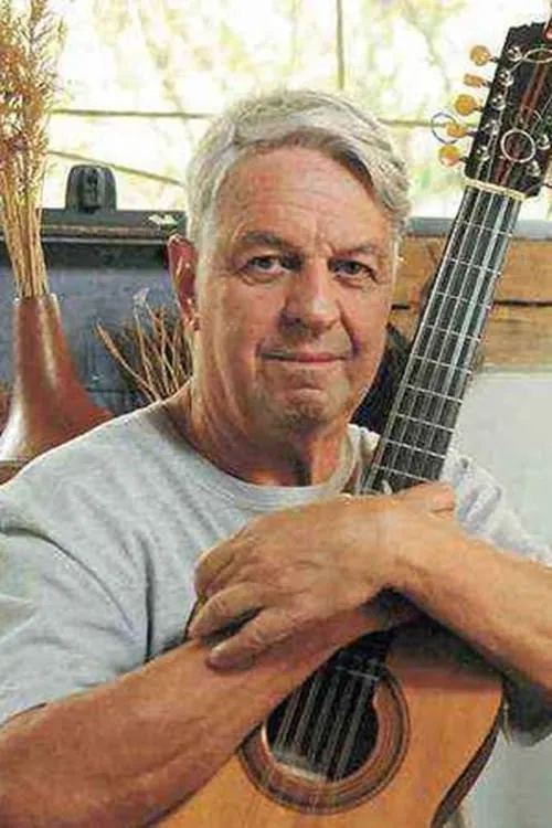 Maria Silvia ha trabajado con Tavinho Moura en 4 ocasiones