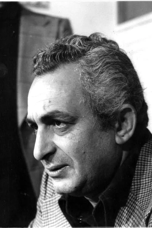 Férid Boughedir ha trabajado con Tawfiq Saleh en 1 ocasiones