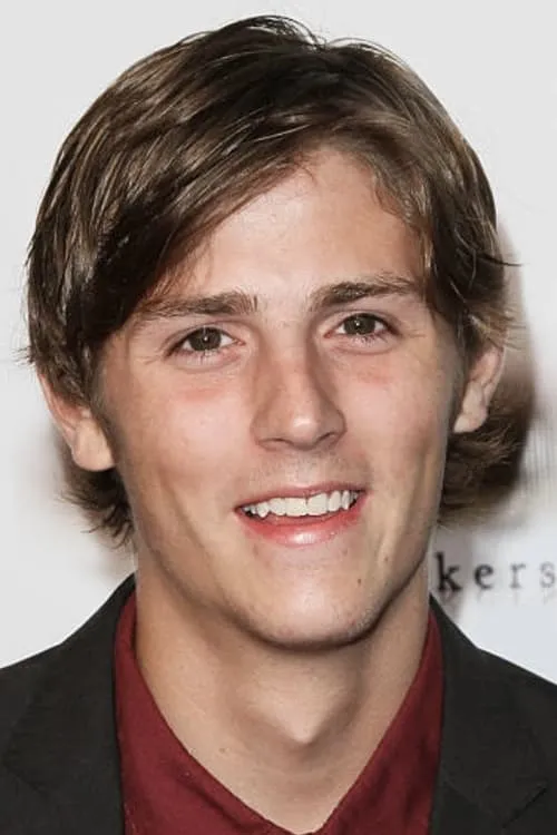 Taylor Vale interpretando a Houdini (voice)