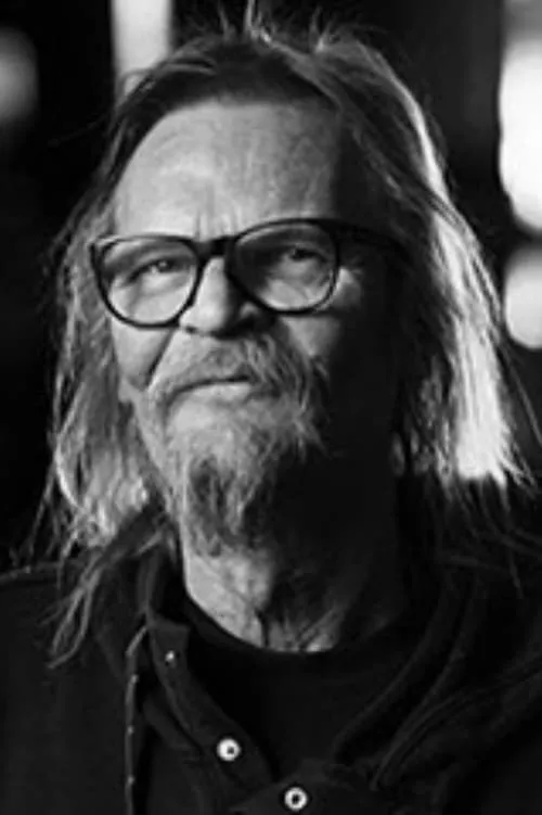 Kai Erik Sagulin ha trabajado con Tazu Ovaska en 1 ocasiones