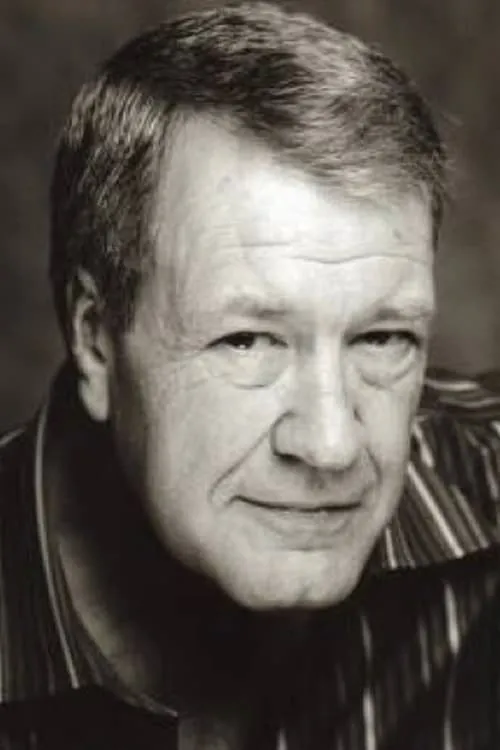 Ted Maynard interpretando a Chief Boyle