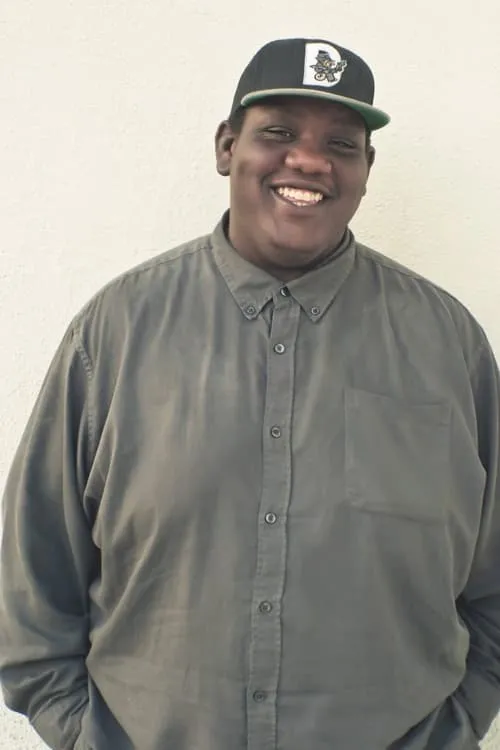 Chinedu Unaka ha trabajado con Teddy Ray en 1 ocasiones