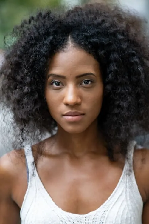 Kaizad Gandhi ha trabajado con Teéa Loreál en 1 ocasiones