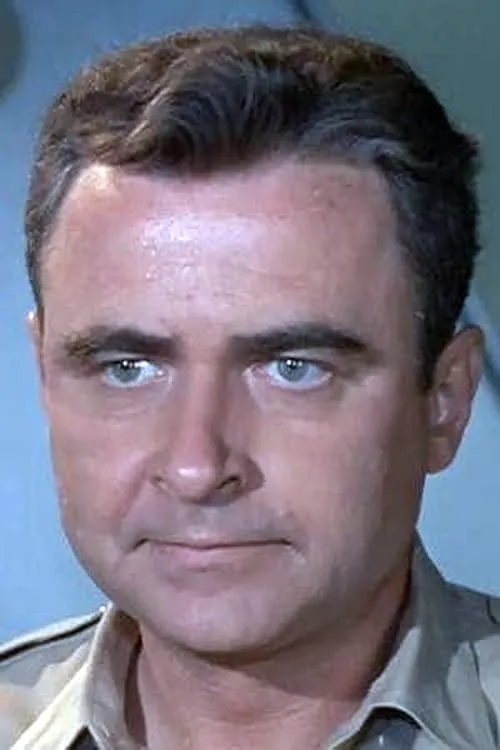 Terry Becker — personaje: Dry Cleaner