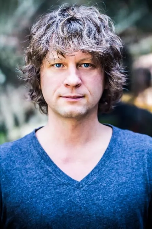 Rosalyn Mitchell ha trabajado con Terry Miles en 1 ocasiones