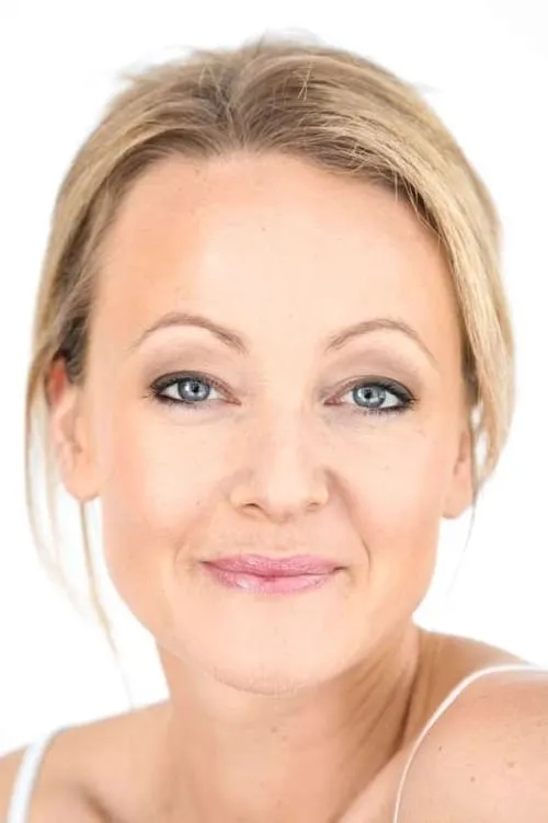 Breehn Burns ha trabajado con Tess Jamieson-Karaha en 1 ocasiones