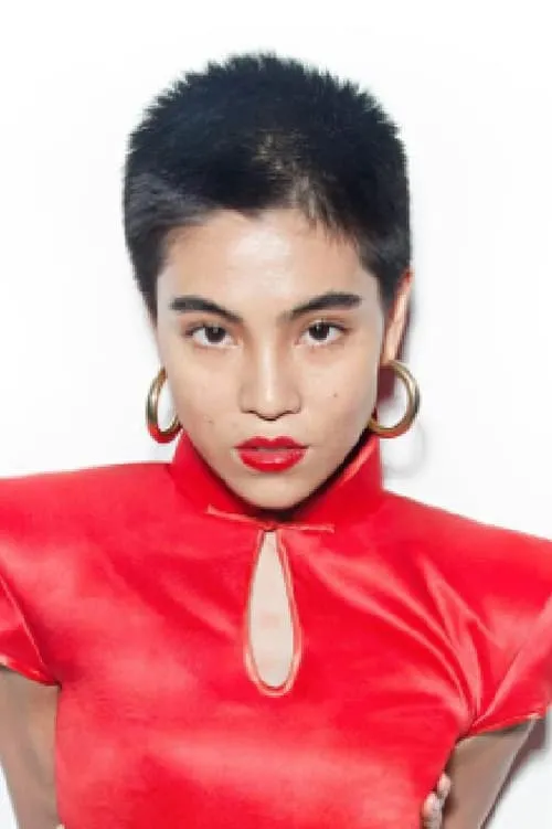 Tess Pang — personaje: Jade Aquino Ong / Jade Collins