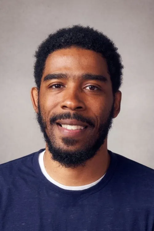 Thaddeus Street interpretando a Verdon Coates Jr.