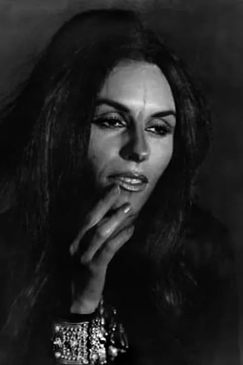 Patrick Lambert ha trabajado con Thamila Mezbah en 1 ocasiones