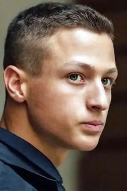 Louise Saignes ha trabajado con Théo Cosset en 1 ocasiones