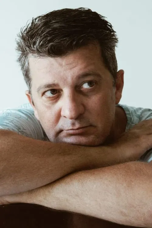 Isabelle Cardoso ha trabajado con Thiago Dinis en 1 ocasiones