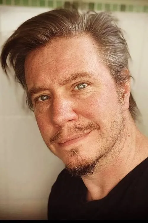 Simon Kerrison ha trabajado con Thilo Gosejohann en 1 ocasiones