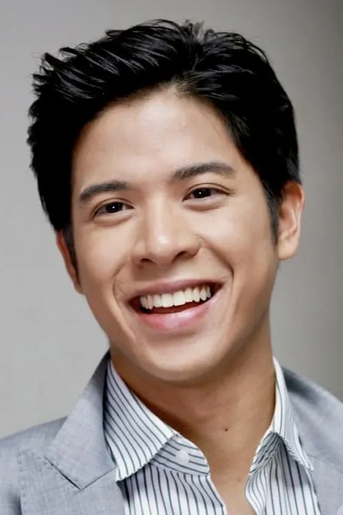 Sen Shao ha trabajado con Thira Chutikul en 1 ocasiones