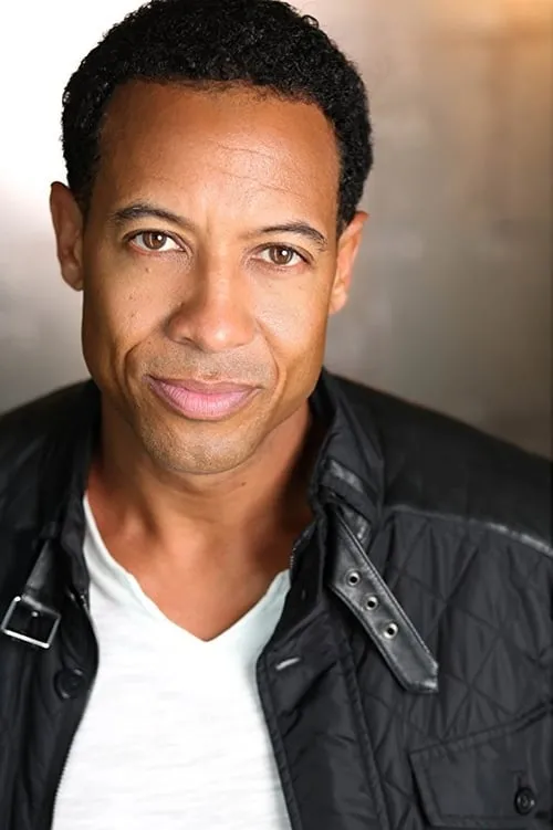 Thomas Anthony Jones en su biografía y filmografía