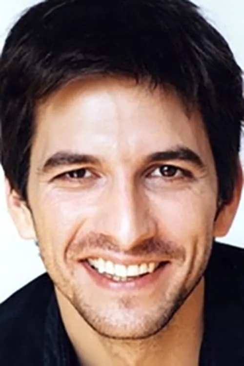 Arthur Gillet ha trabajado con Thomas Laroppe en 2 ocasiones