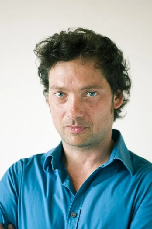 Thomas Smith interpretando a Himself