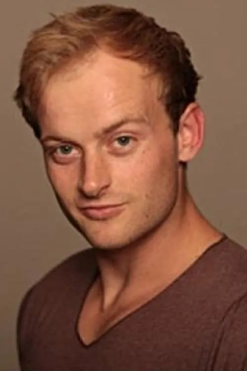 Algina Lipskis ha trabajado con Thomas Worthington en 1 ocasiones